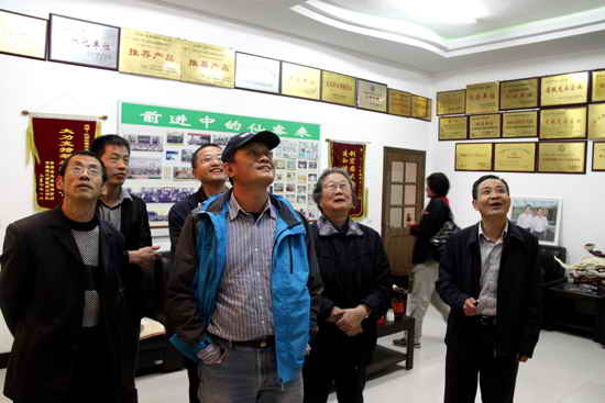 杭州亞運(yùn)會(huì)官方靈芝產(chǎn)品供應(yīng)商|杭州亞運(yùn)會(huì)官方供應(yīng)商|中國靈芝十大品牌|仙客來靈芝|仙客來靈芝破壁孢子粉|仙客來孢子油|仙客來靈芝飲片|仙客來破壁孢子粉|靈芝孢子油|孢子粉|靈芝破壁孢子粉|靈芝|中華老字號(hào) 杭州亞運(yùn)會(huì)官方靈芝產(chǎn)品供應(yīng)商|杭州亞運(yùn)會(huì)官方供應(yīng)商|中國靈芝十大品牌|仙客來靈芝|仙客來靈芝破壁孢子粉|仙客來孢子油|仙客來靈芝飲片|仙客來破壁孢子粉|靈芝孢子油|孢子粉|靈芝破壁孢子粉|靈芝|中華老字號(hào)