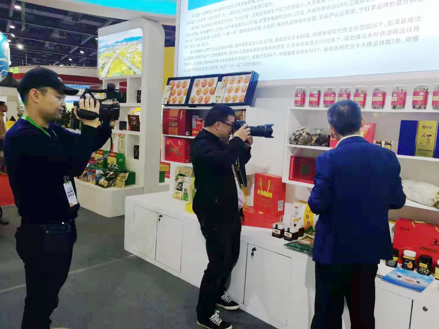 中國靈芝十大品牌|仙客來靈芝|仙客來靈芝破壁孢子粉|仙客來孢子油|仙客來靈芝飲片|仙客來破壁孢子粉|仙客來靈芝中藥飲片|馳名商標(biāo)|www.yuayua.cn| 中國靈芝十大品牌|仙客來靈芝|仙客來靈芝破壁孢子粉|仙客來孢子油|仙客來靈芝飲片|仙客來破壁孢子粉|仙客來靈芝中藥飲片|馳名商標(biāo)|www.yuayua.cn|