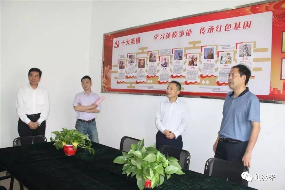 1577969125267488.jpg B6BB4B87A9506E659F190C124F29ED1B.jpg