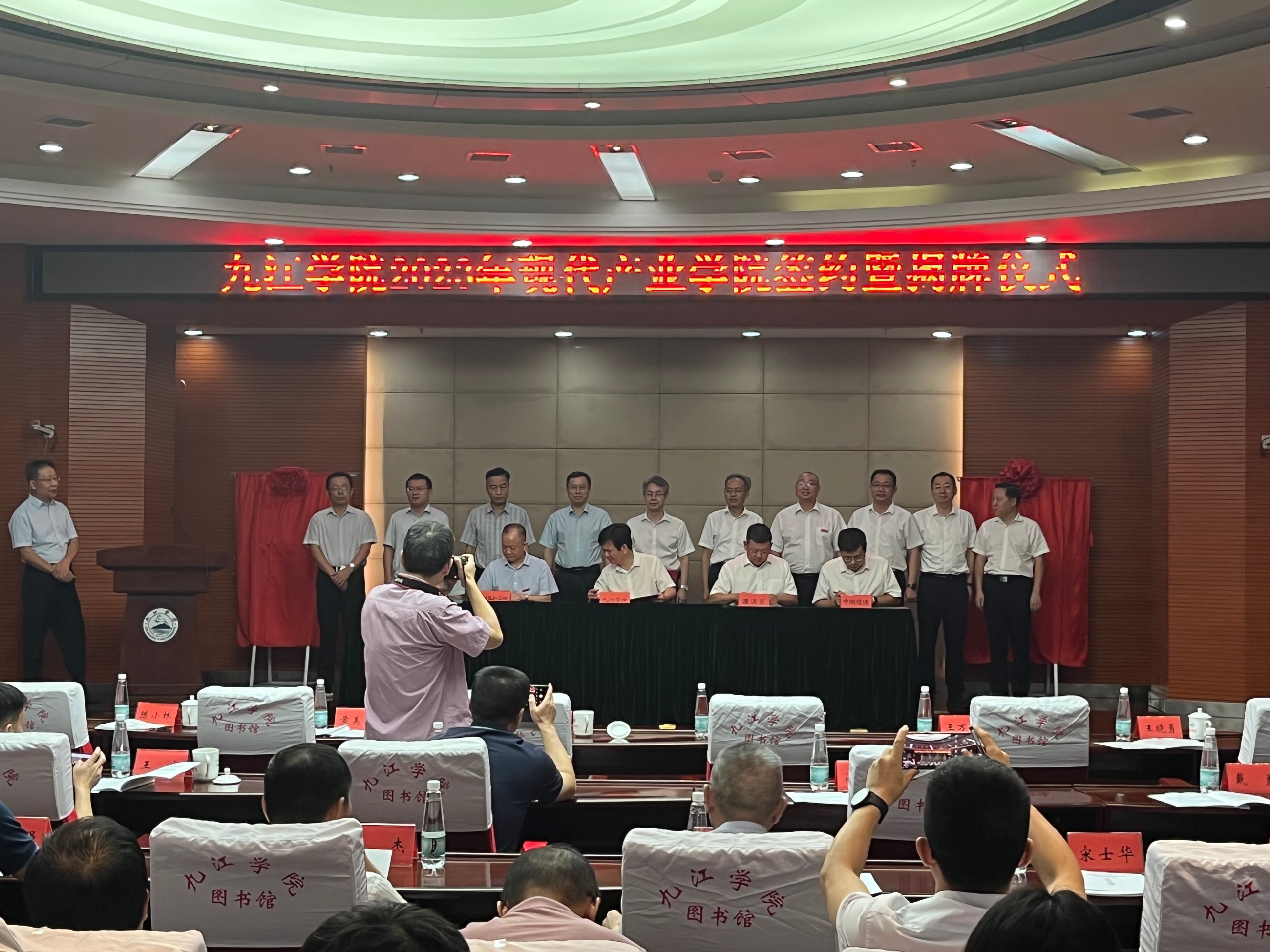 杭州亞運(yùn)會(huì)官方靈芝產(chǎn)品供應(yīng)商|杭州亞運(yùn)會(huì)官方供應(yīng)商|中國靈芝十大品牌|仙客來靈芝|仙客來靈芝破壁孢子粉|仙客來孢子油|仙客來靈芝飲片|仙客來破壁孢子粉|靈芝孢子油|孢子粉|靈芝破壁孢子粉|靈芝|中華老字號(hào)